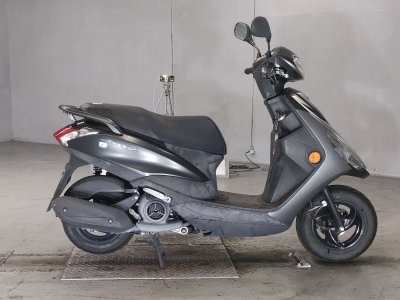 Yamaha AXIS Z 2017