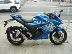 Suzuki GIXXER250SF