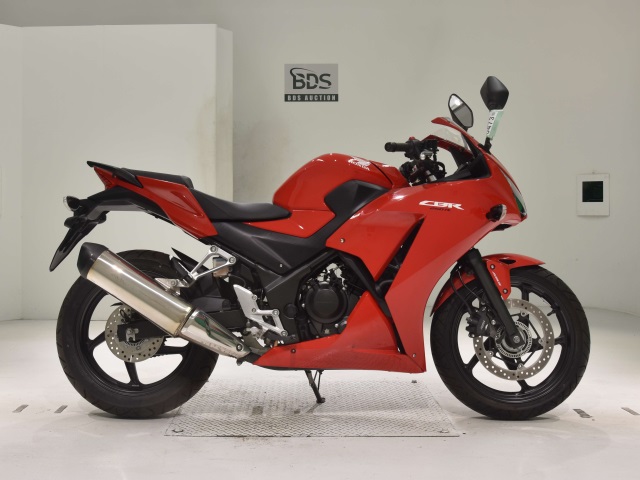 Honda CBR250RA 2015