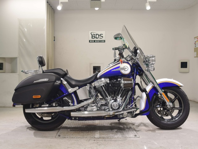 HD DELUXE FLSTNSE1800 CVO 2014