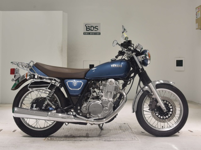 Yamaha SR400 2018