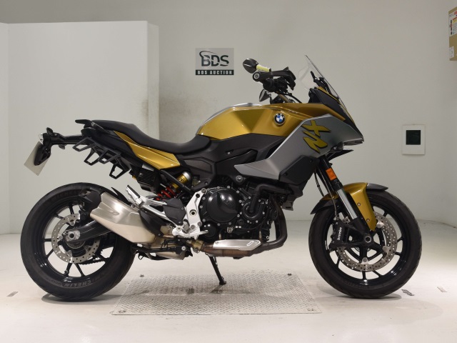 BMW F900XR 2021