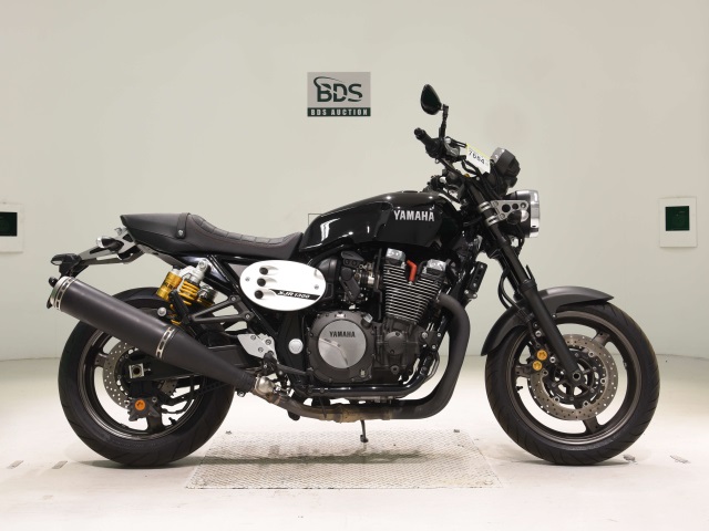 Yamaha XJR1300C 2016
