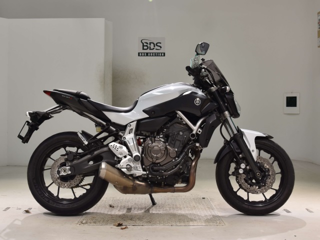Yamaha MT-07 2015