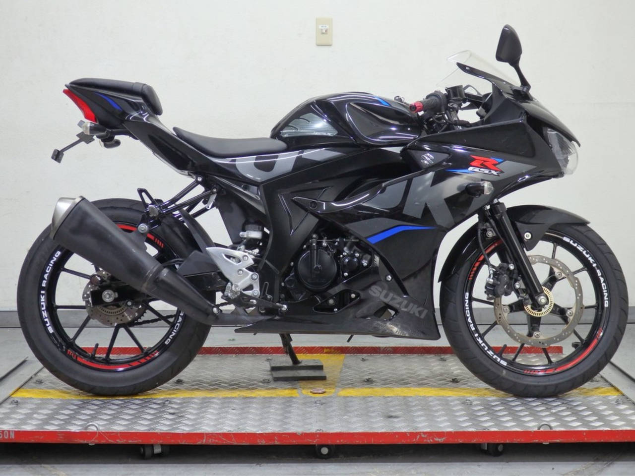 Suzuki GSX-R125A