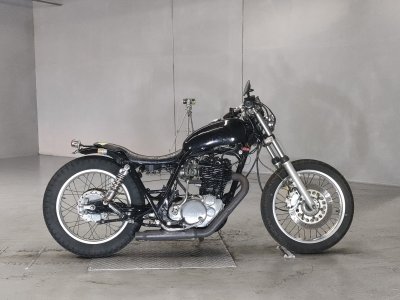 Yamaha SR400 2003
