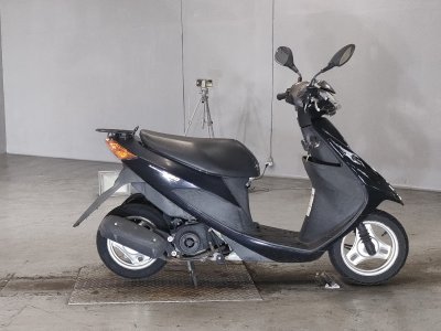 Suzuki ADDRESS V50