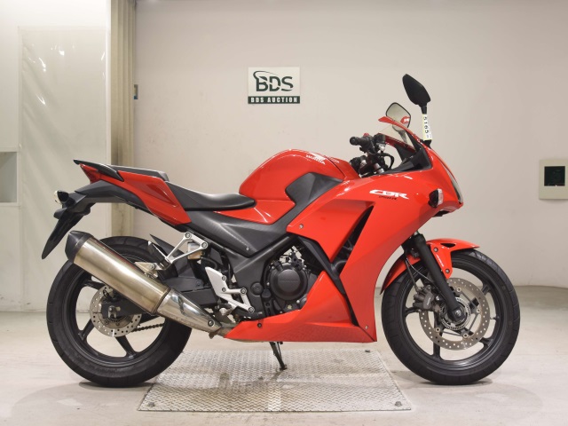 Honda CBR250RA 2015
