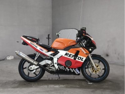 Honda CBR250RR 1990