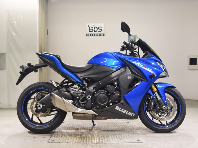 Suzuki GSX-S1000F 2015