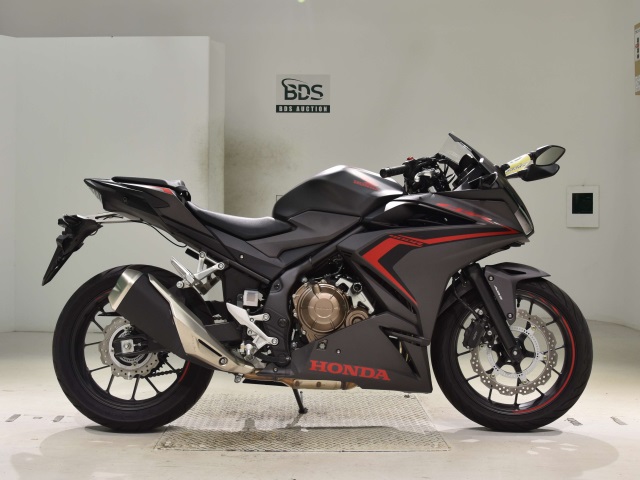 Honda CBR400R 2022
