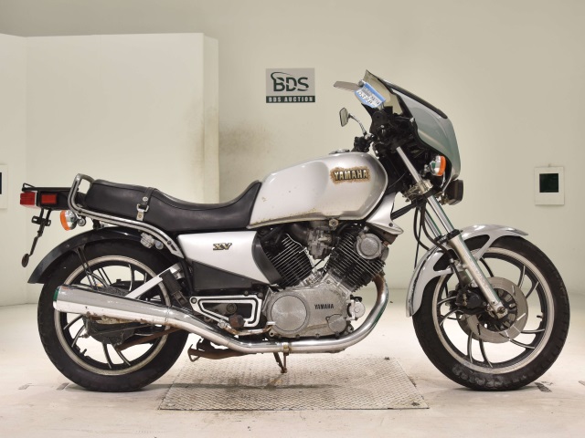 Yamaha XV750E 1982