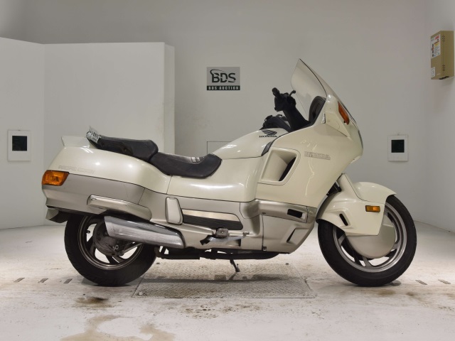 Honda PC800 PACIFIC COAST 1990