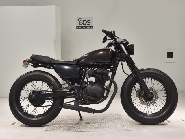 Honda CB223S 2010