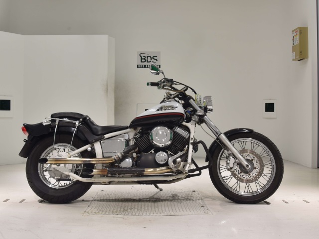 Yamaha DRAGSTAR XVS400 2001