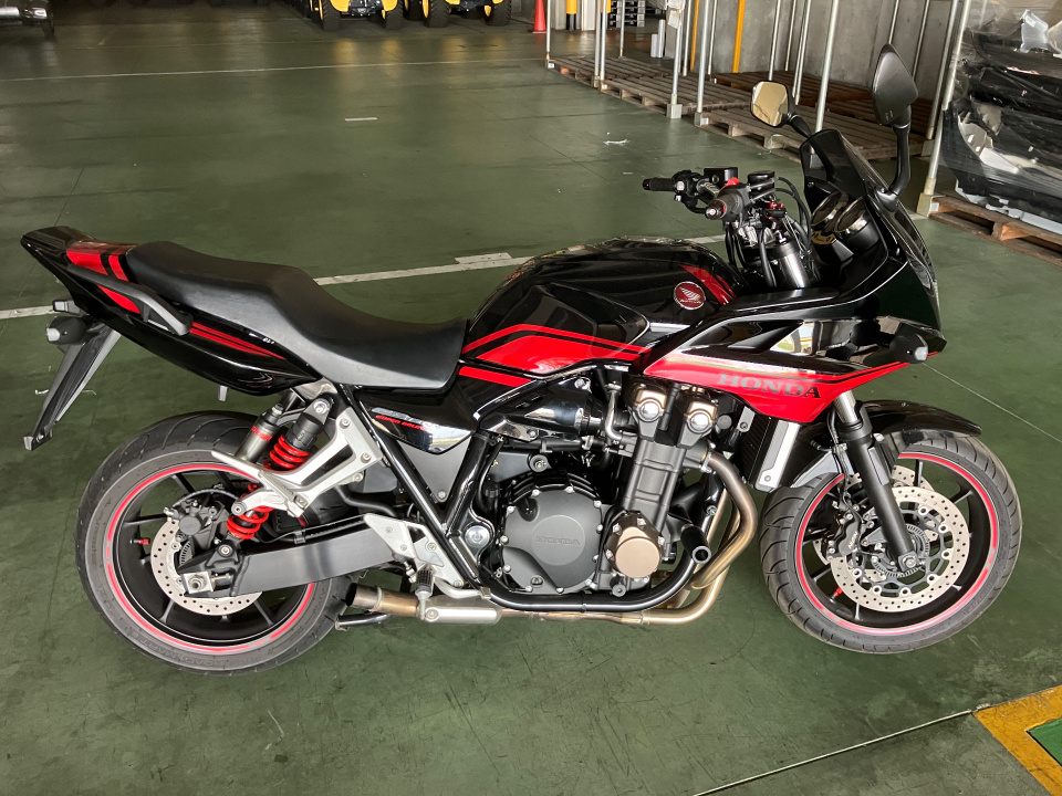 Honda CB1300SF 2016