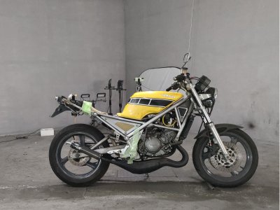 Yamaha R1-Z 1990