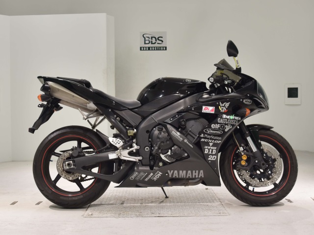 Yamaha YZF-R1 2004