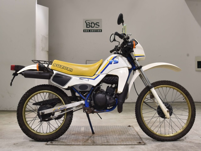 Suzuki TS50