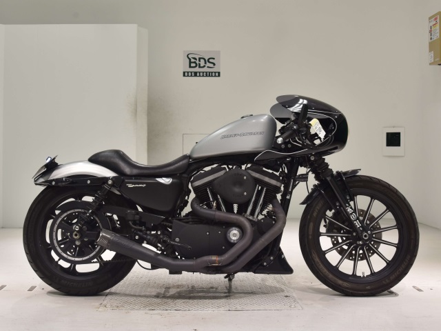 HD SPORTSTER IRON XL883N 2009