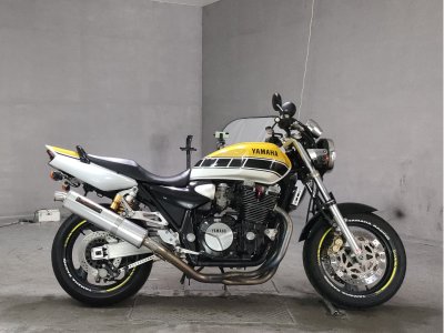 Yamaha XJR1200 1998