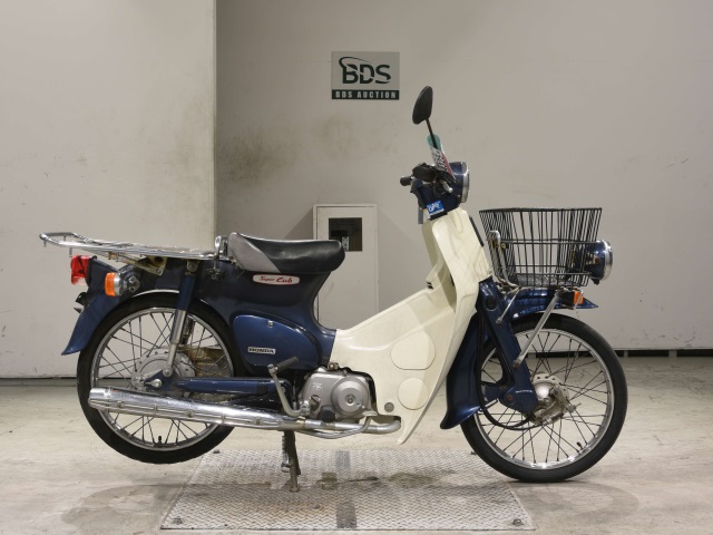 Honda C50 2005