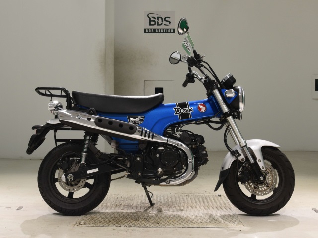 Honda DAX125 2022