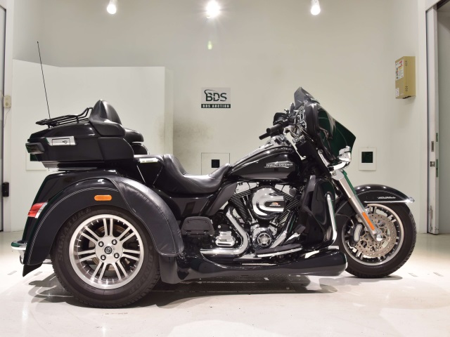 HD ELECTRA GLIDE FLHTCU1690 TRIKE 2014