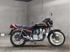 Honda CB750 2023
