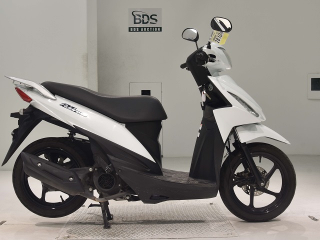 Suzuki ADDRESS V110