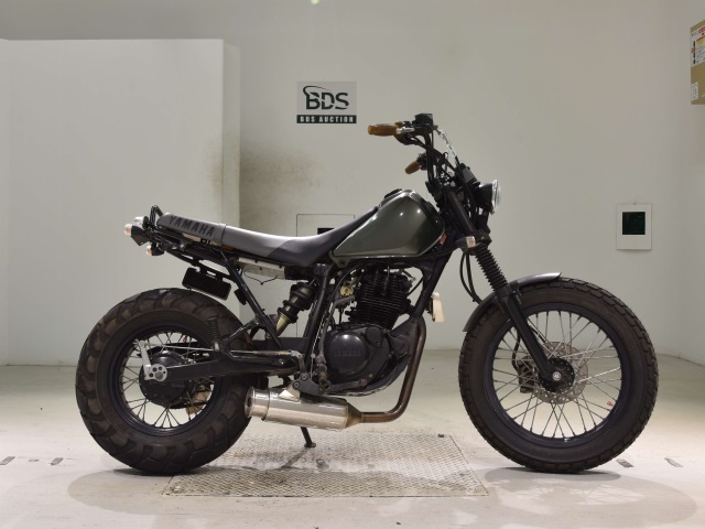 Yamaha TW225