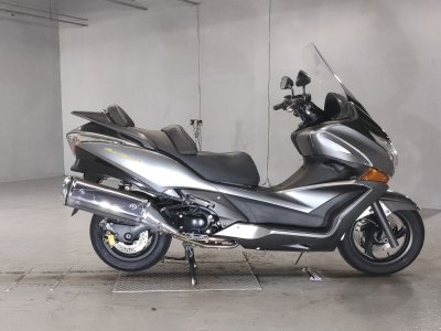 Honda SILVERWING600GT 2012