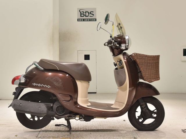Honda GIORNO 2011