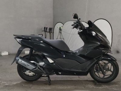 Honda PCX125 2023
