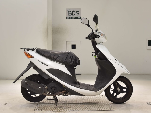 Suzuki ADDRESS V50