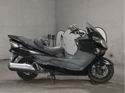 Suzuki SKYWAVE 250S