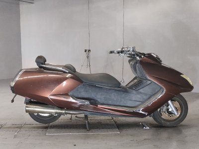 Yamaha MAGZAM 2005