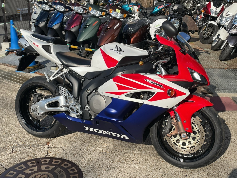 Honda CBR1000RR 2005