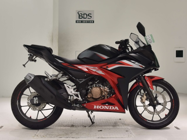 Honda CBR150R 2020
