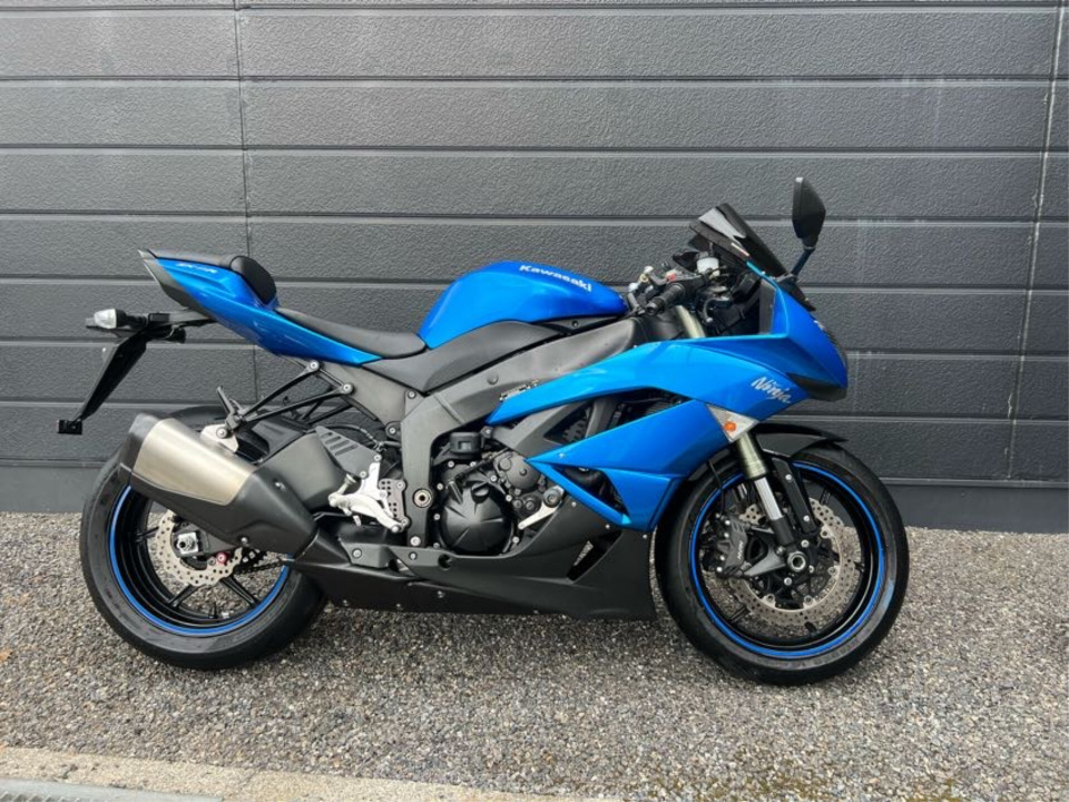 Kawasaki NINJA ZX-6R 2009