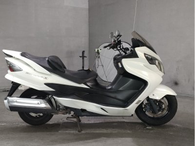 Suzuki SKYWAVE 250 2009