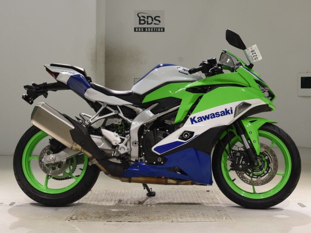 Kawasaki ZX-4RR 2024