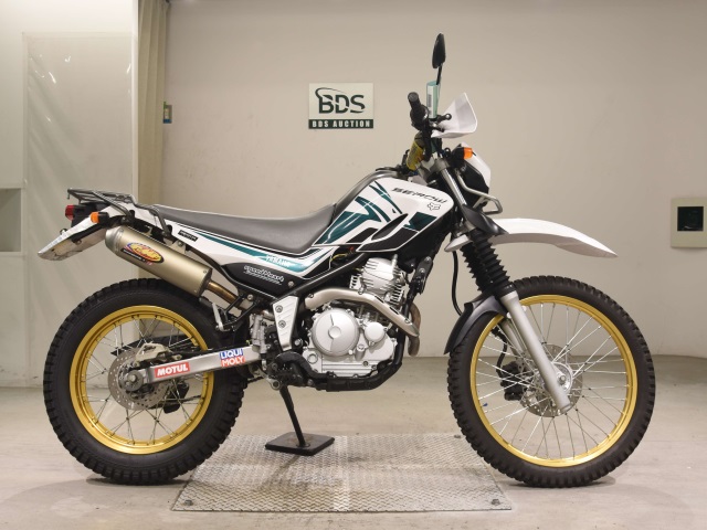 Yamaha SEROW XT250 2012