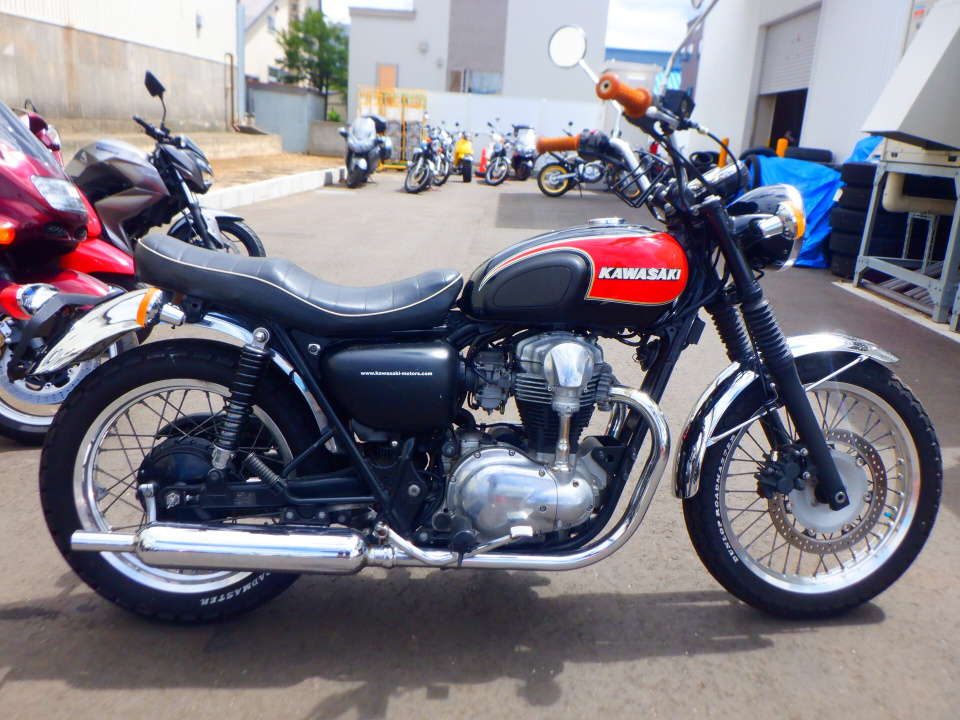 Kawasaki W400 2010