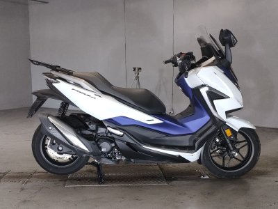 Honda FORZA 2021