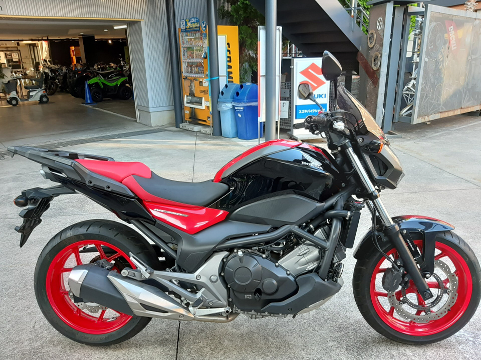 Honda NC750S 2016