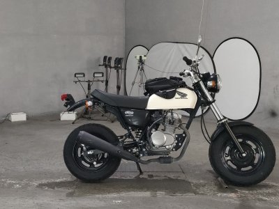 Honda APE50 2009