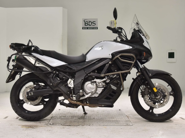 Suzuki V-STROM DL650A 2013