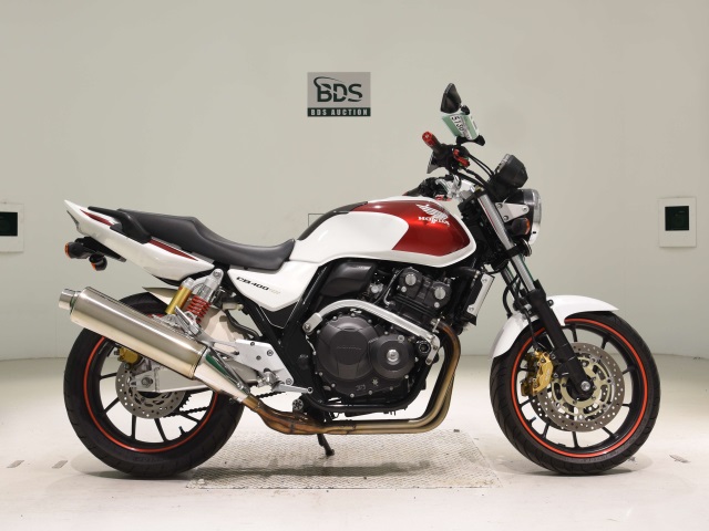 Honda CB400SFV 2015