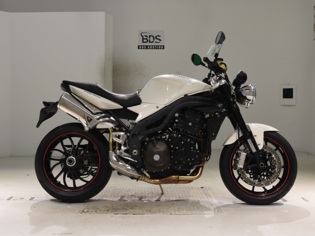 Triumph SPEED TRIPLE 2008